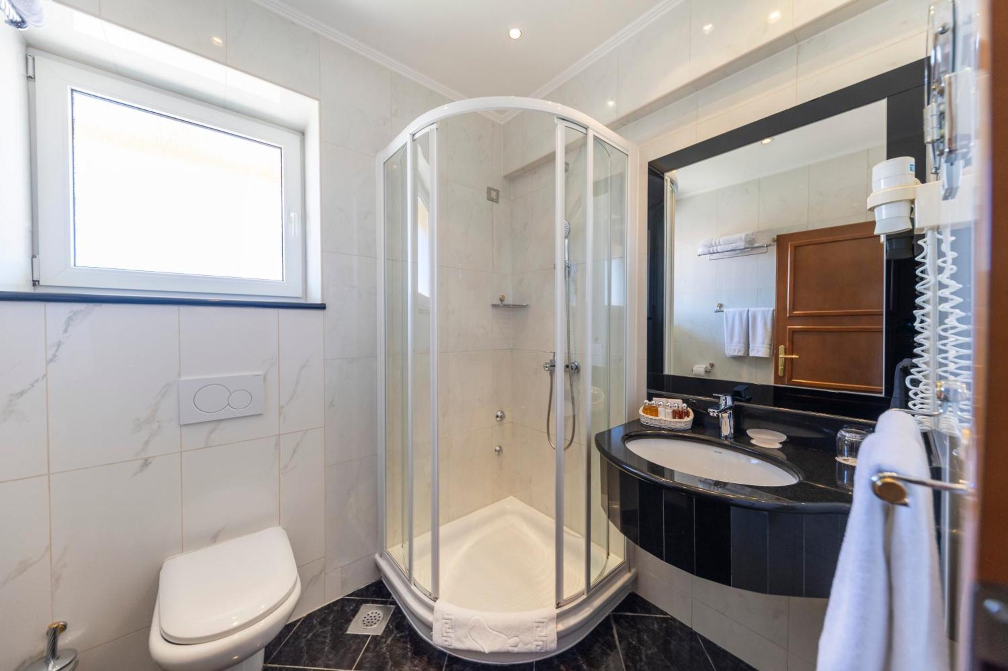 Hotel Niko Zadar Luaran gambar